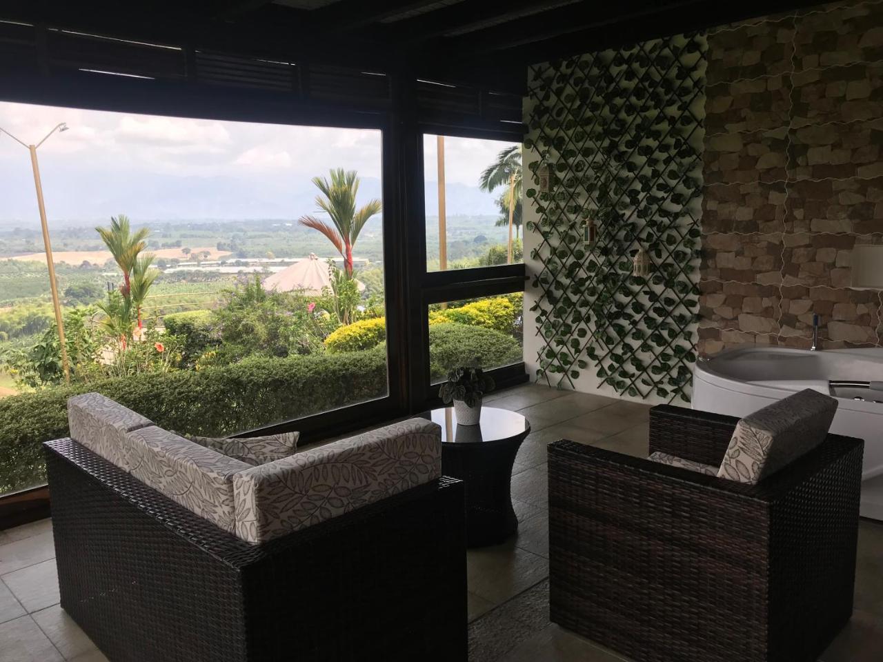 פואבלו טפאו Hotel Tata Premium מראה חיצוני תמונה
